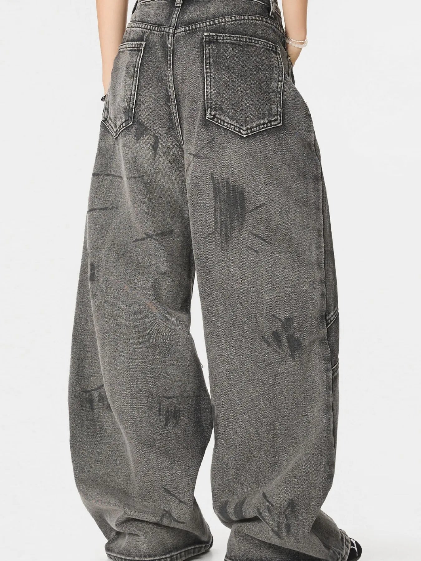 Men's Wide-Leg Jeans