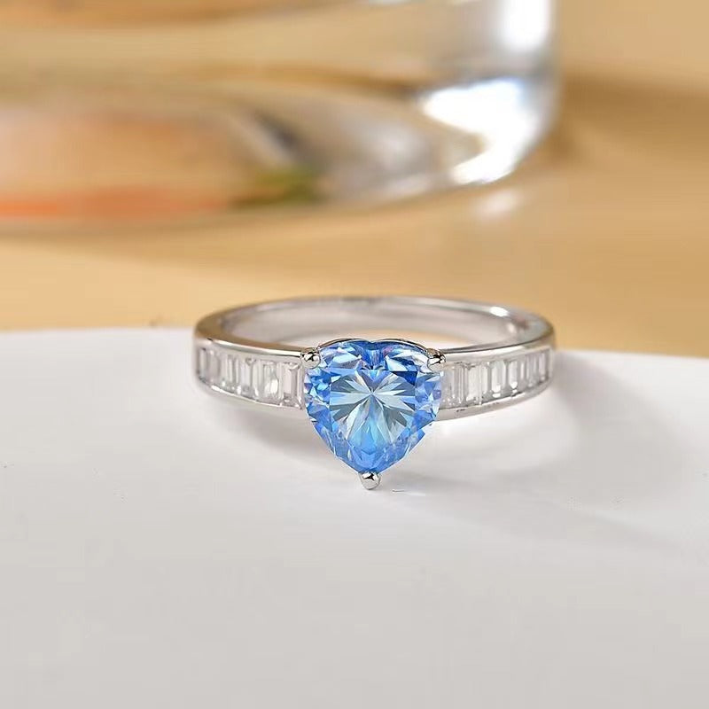 Stunning 2 Carat Moissanite Ring in 925 Sterling Silver