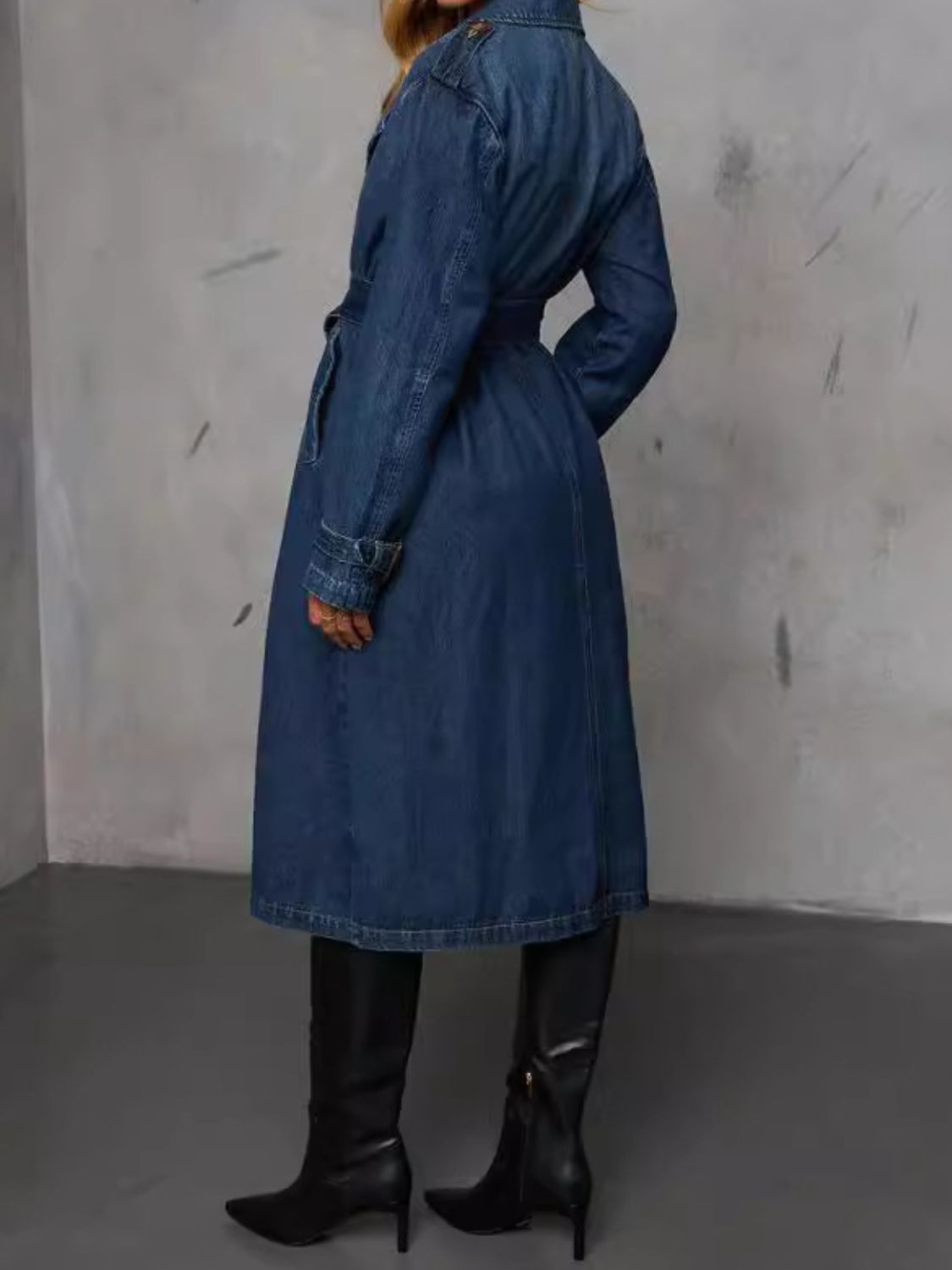 Fashionable Longline Denim Jacket with Button Closure