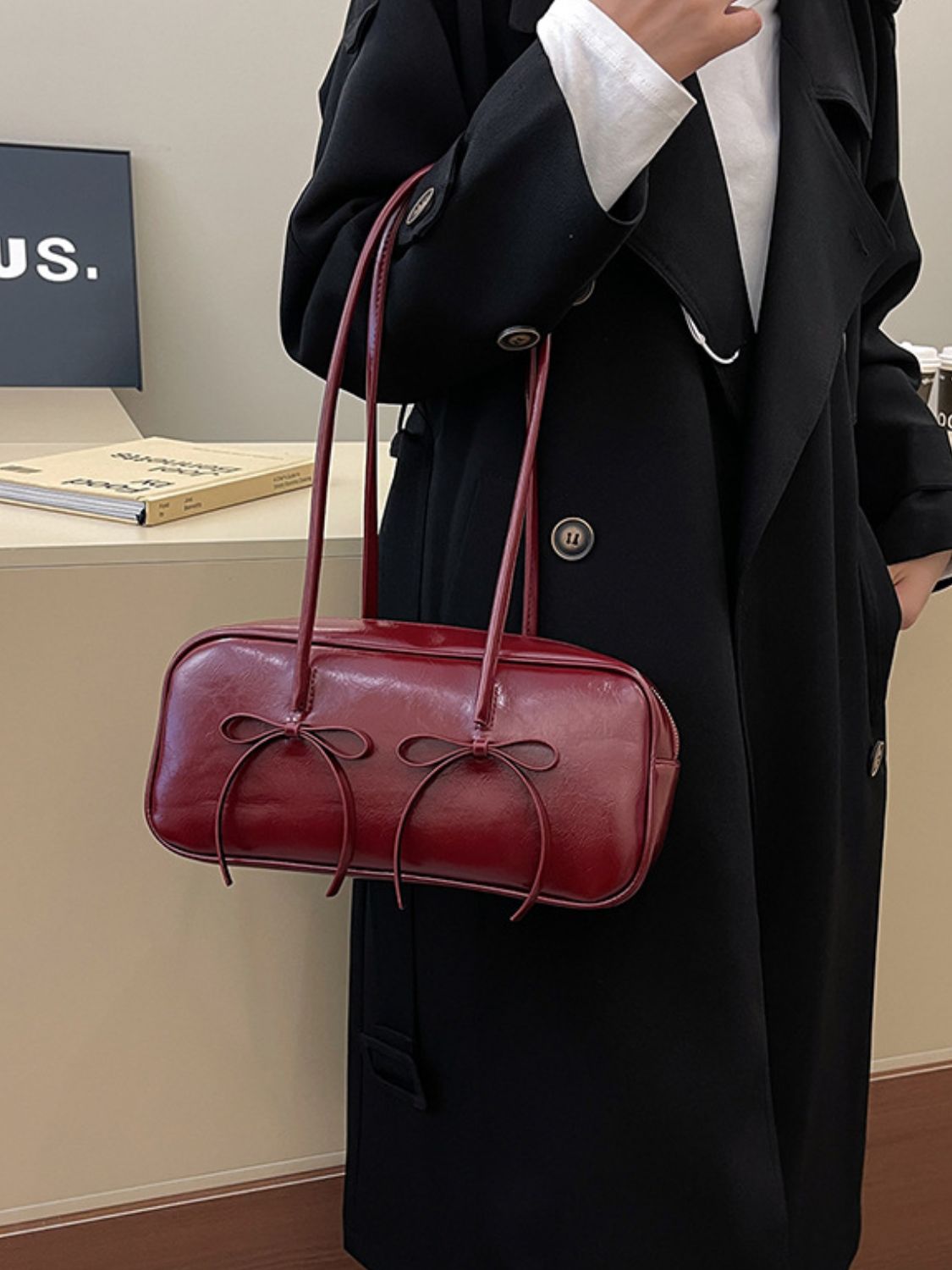 Stylish PU Leather Bow Trim Shoulder Bag for Any Occasion