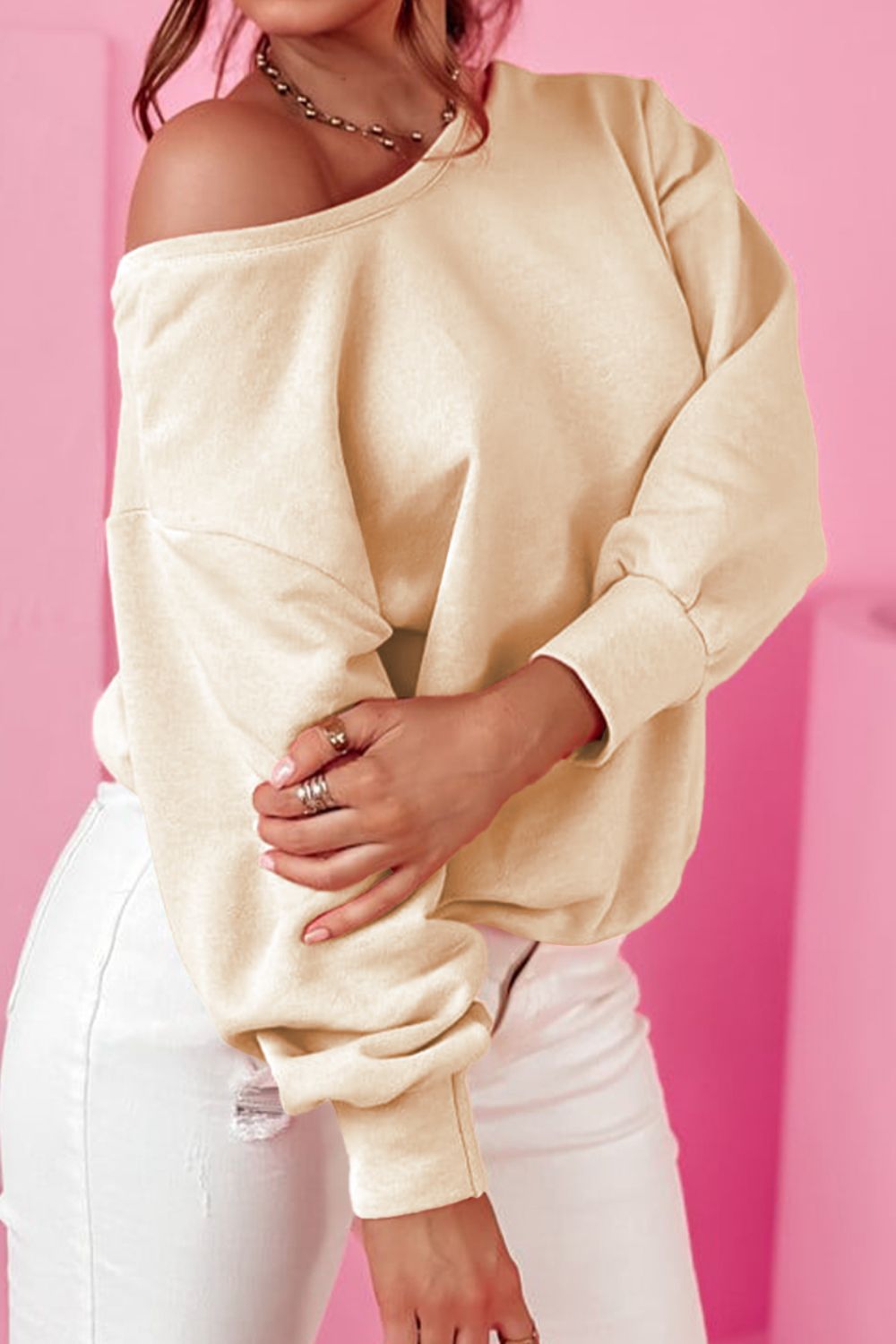 Chic Bow Round Neck Sweatshirt - Soft, Casual, and Versatile
