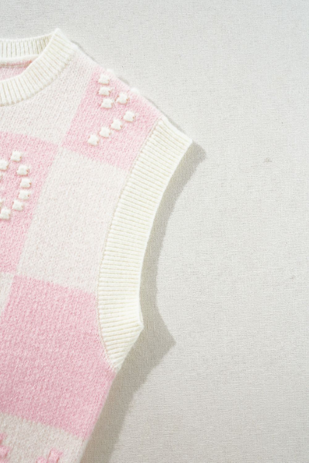 Chic Pink & Cream Bow Checkered Round Neck Sweater Vest