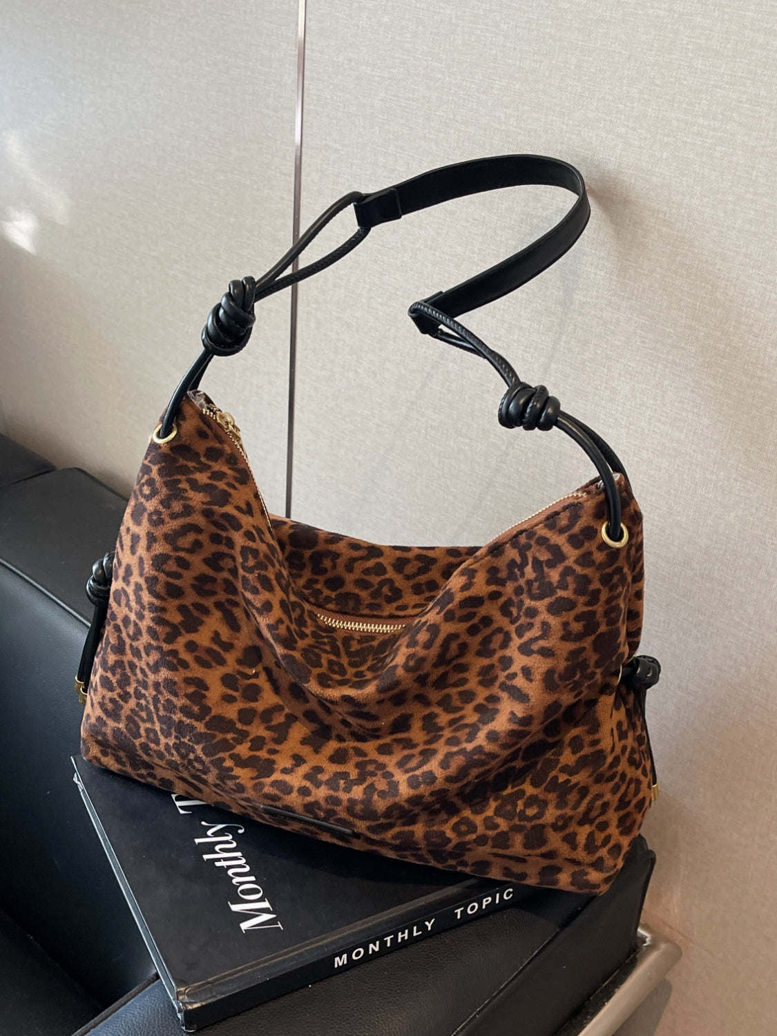 Stylish Suede Large Shoulder Bag for Every Occasion