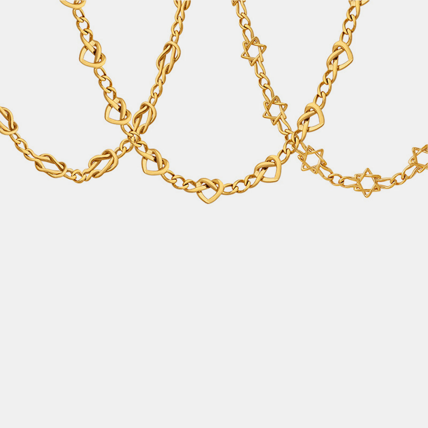 Elegant 18K Gold-Plated Titanium Steel Bracelet with Heart Links
