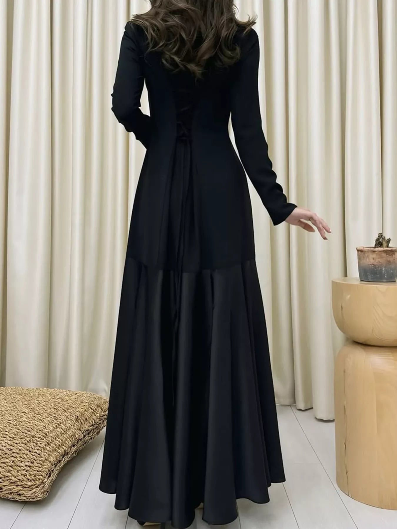 Round Neck Long Sleeve Maxi Dress