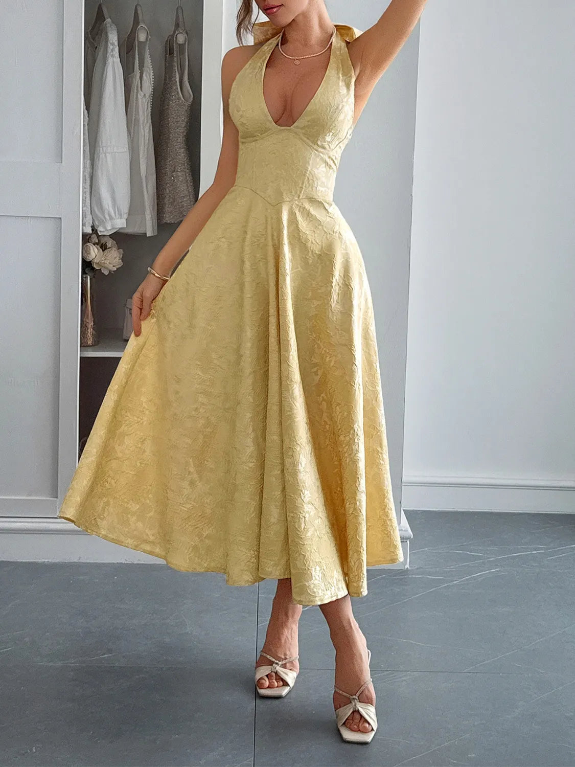 Halter Neck Midi Dress with Pockets