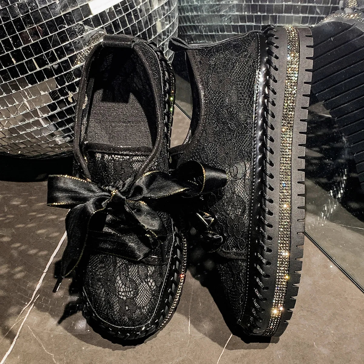 Round Toe Platform Loafers