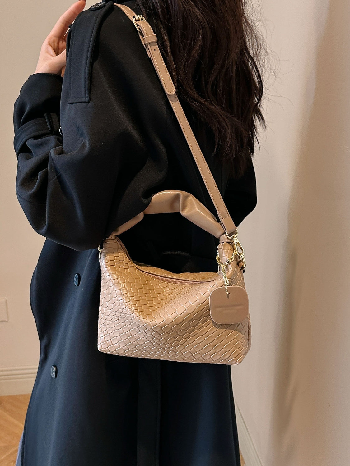 Stylish PU Leather Woven Crossbody Bag for Every Occasion
