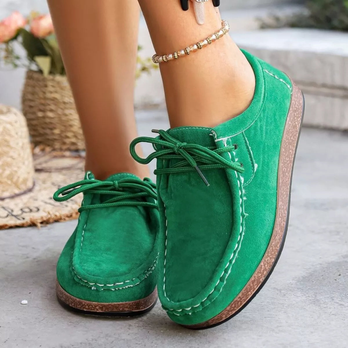 Round Toe Lace Up Slip-Ons