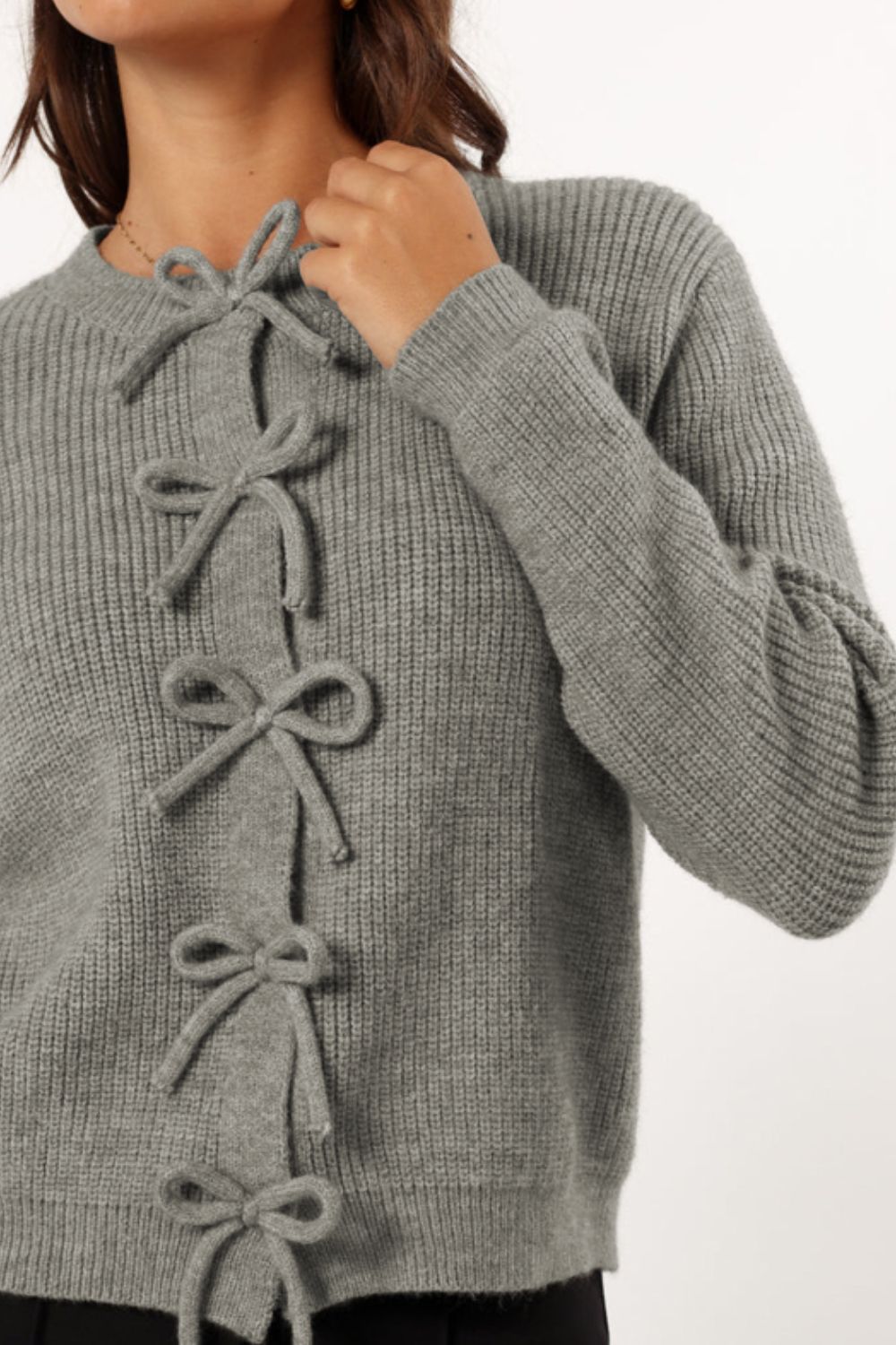 Chic Bow Round Neck Cardigan - Cozy, Elegant & Versatile Style