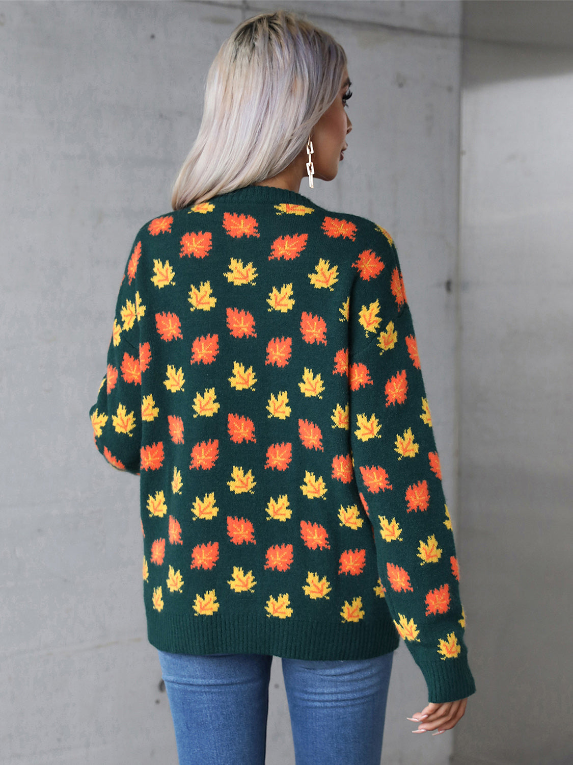 Angel Wings Maple Leaf Cozy Sweater - Perfect for Fall Chic