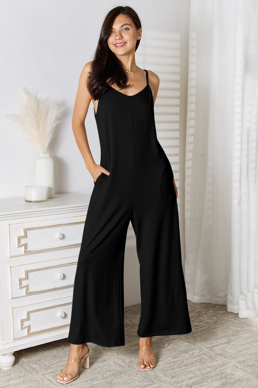 Versatile Spaghetti Strap V-Neck Jumpsuit – Trendy & Comfortable