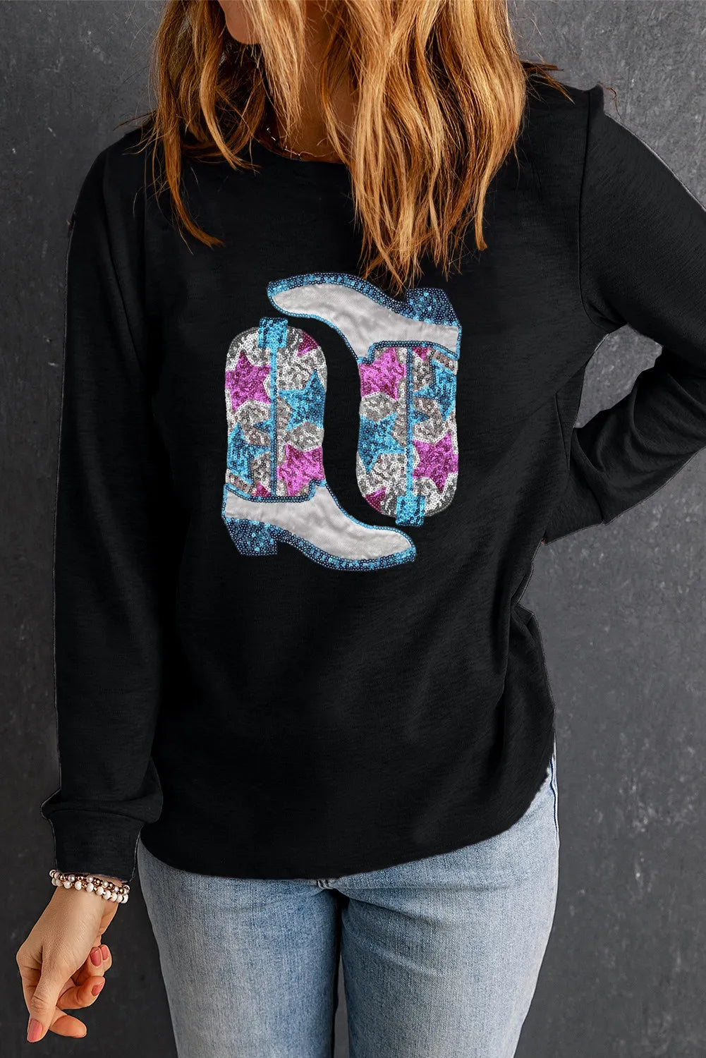 Casual Black Boots Graphic Sweatshirt with Long Sleeves