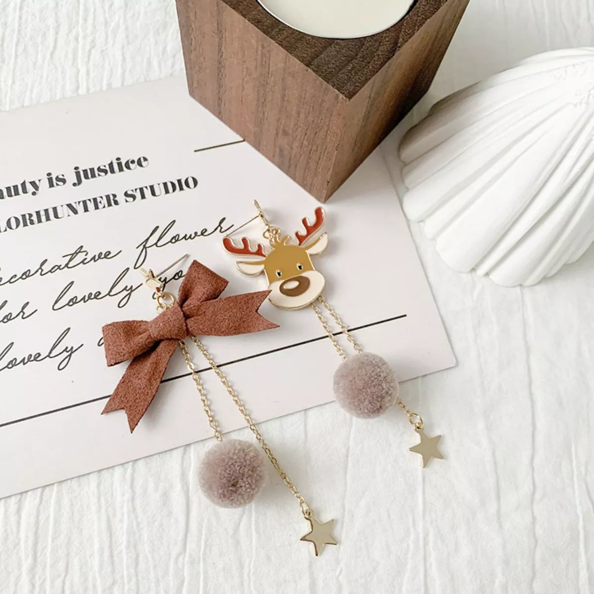 Reindeer Bowknot Drop Earrings