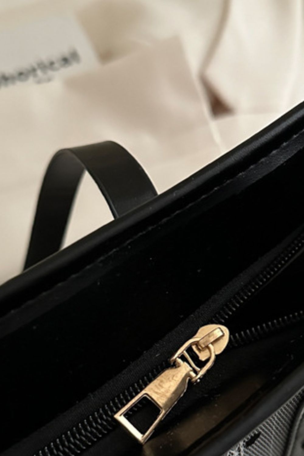 Heart Plaid PU Leather Strap Tote Bag for Stylish Women