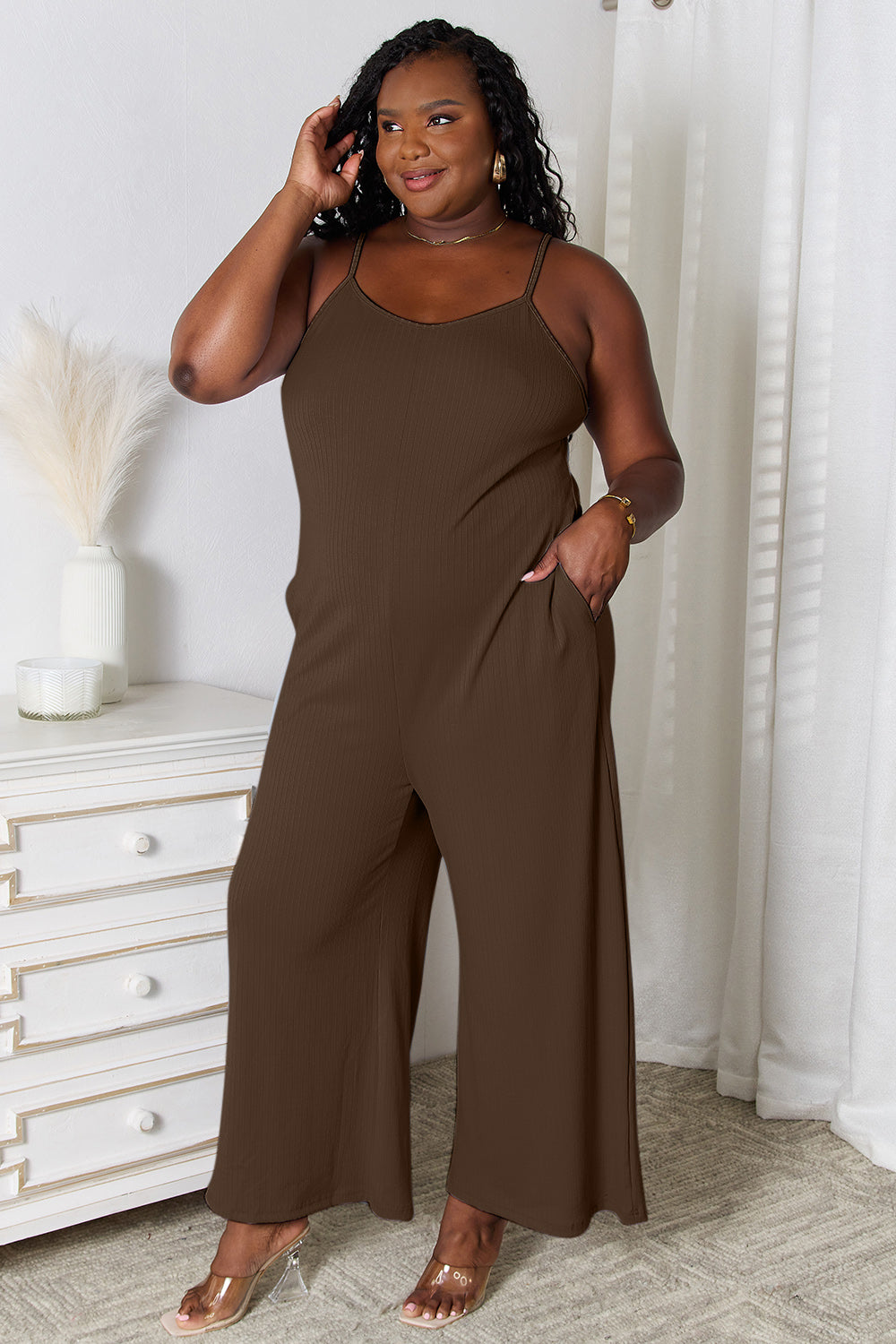Versatile Spaghetti Strap V-Neck Jumpsuit – Trendy & Comfortable