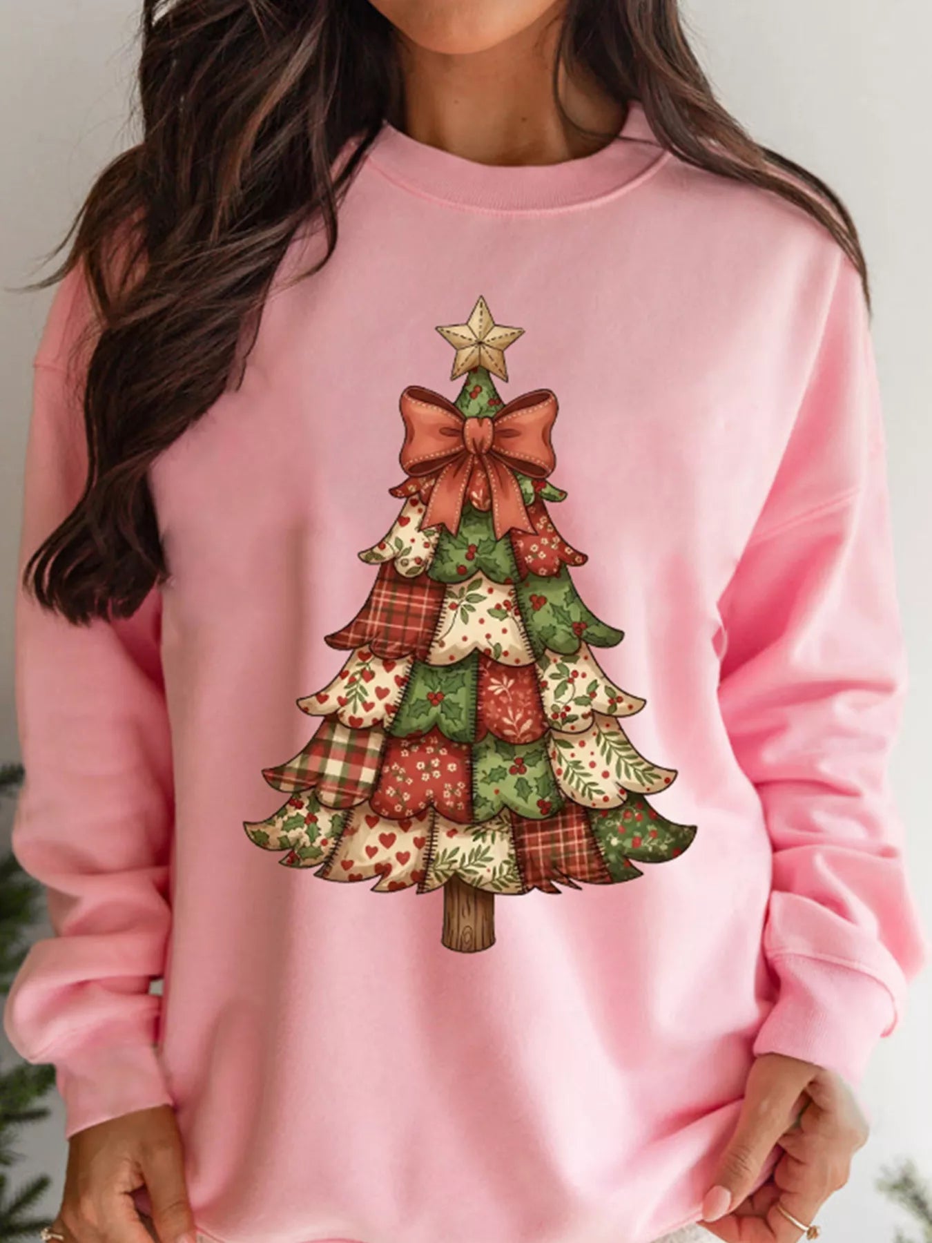 Christmas Tree Graphic Long Sleeve Sweatshirt