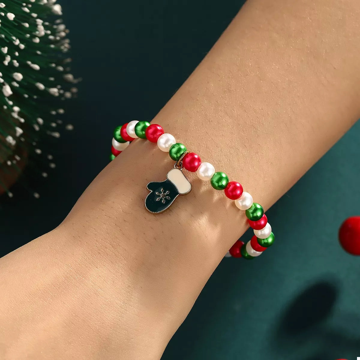5 Piece Christmas Synthetic Pearl Bracelet