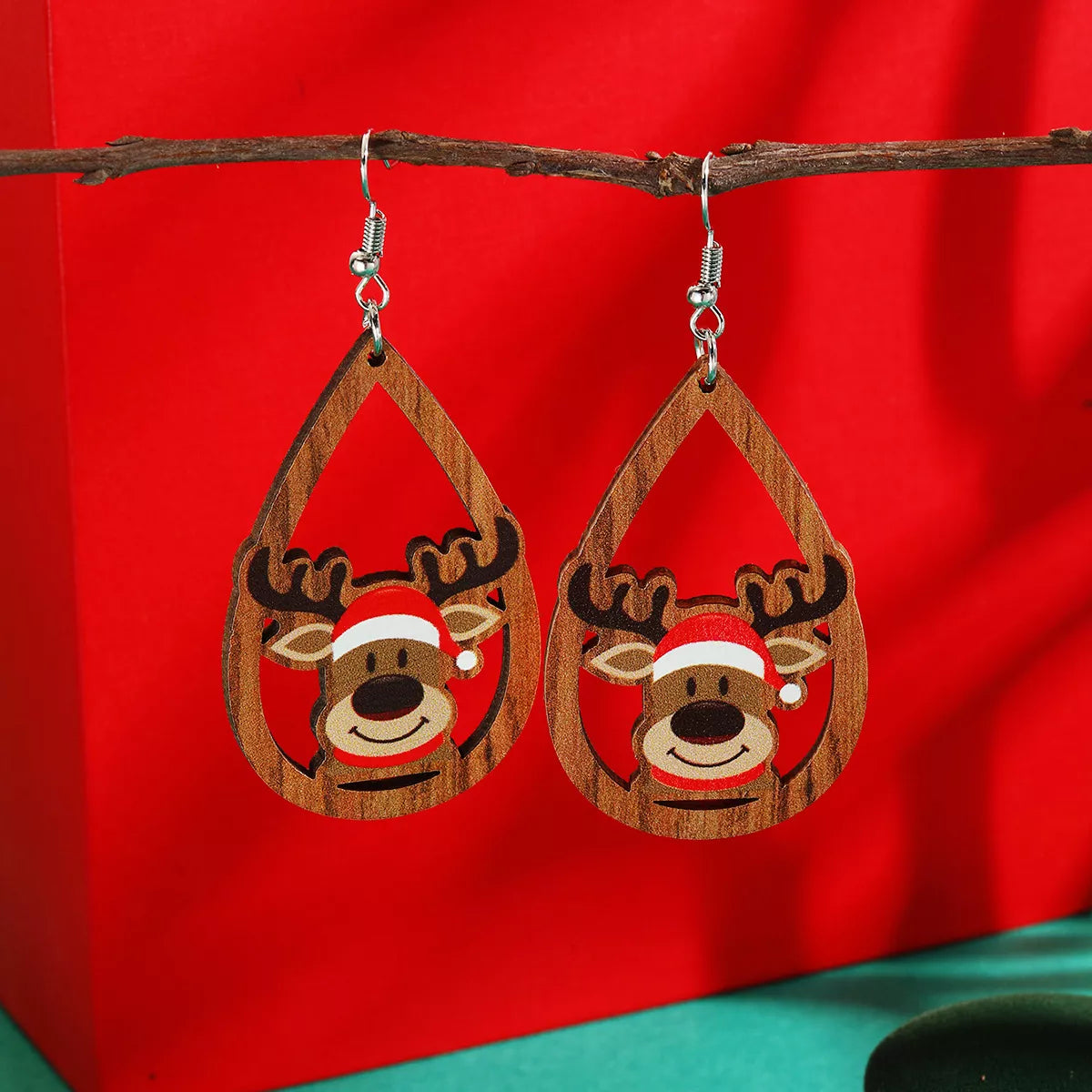 Christmas Reindeer Teardrop Dangle Earrings