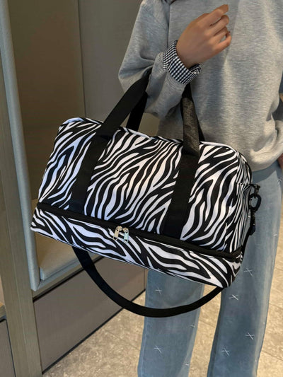 Stylish Oxford Cloth Leopard Travel Bag for All Adventures
