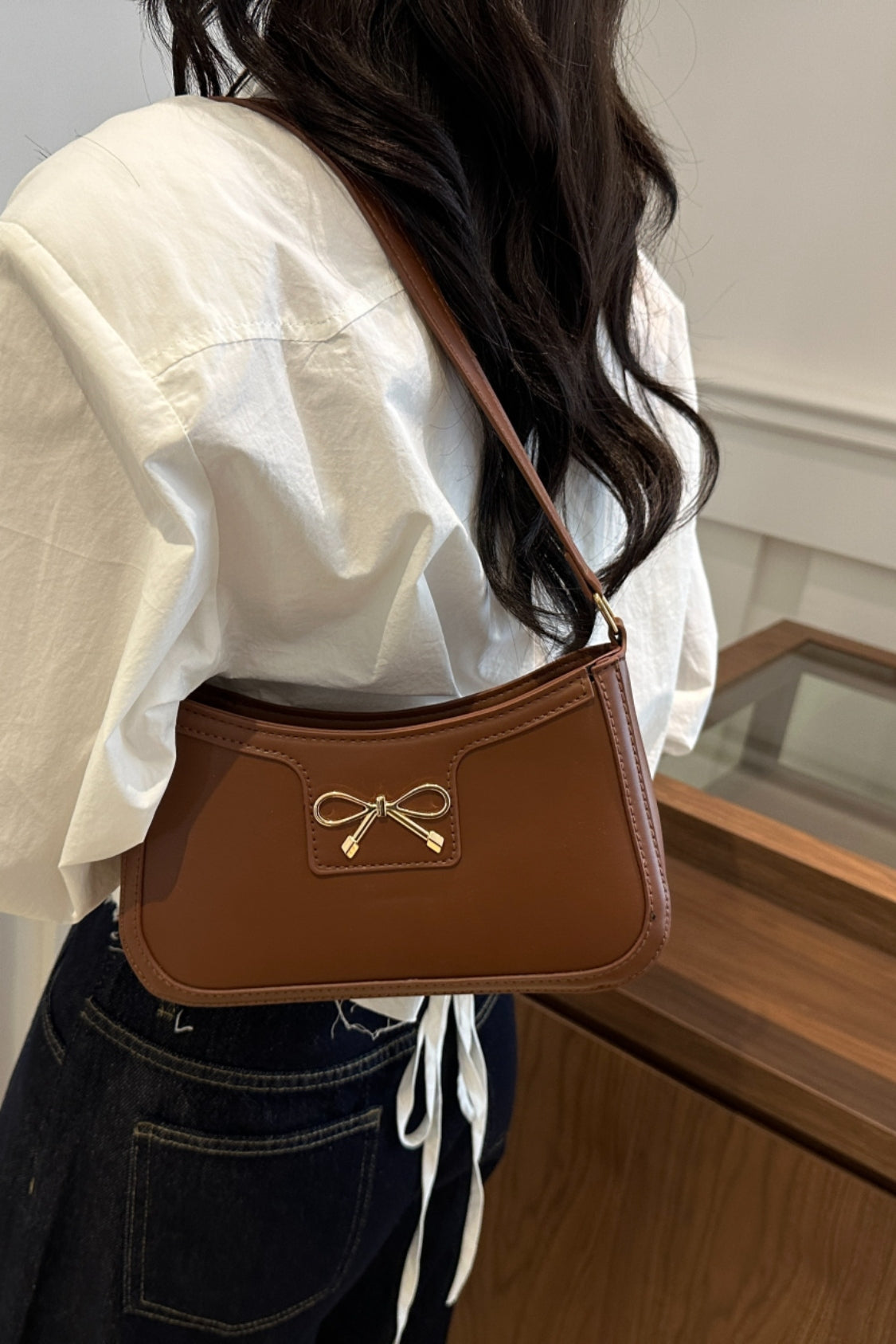 Trendy Bow Trim PU Leather Shoulder Bag in Rich Brown