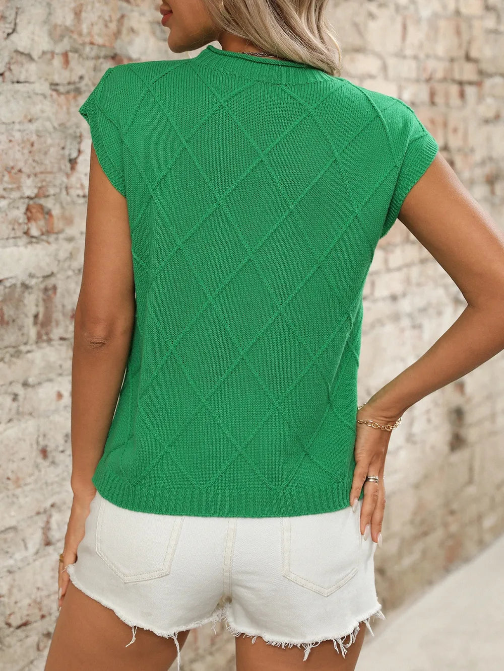 Round Neck Cap Sleeve Knit Top