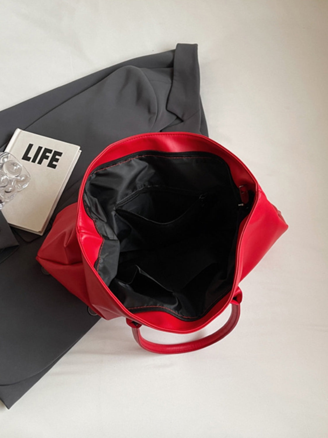 Vibrant Red PU Leather Tote Bag for Trendy Everyday Style