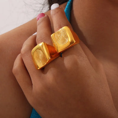 Époque™ Titanium Steel Fingerprint Signet Ring – Gold & Silver