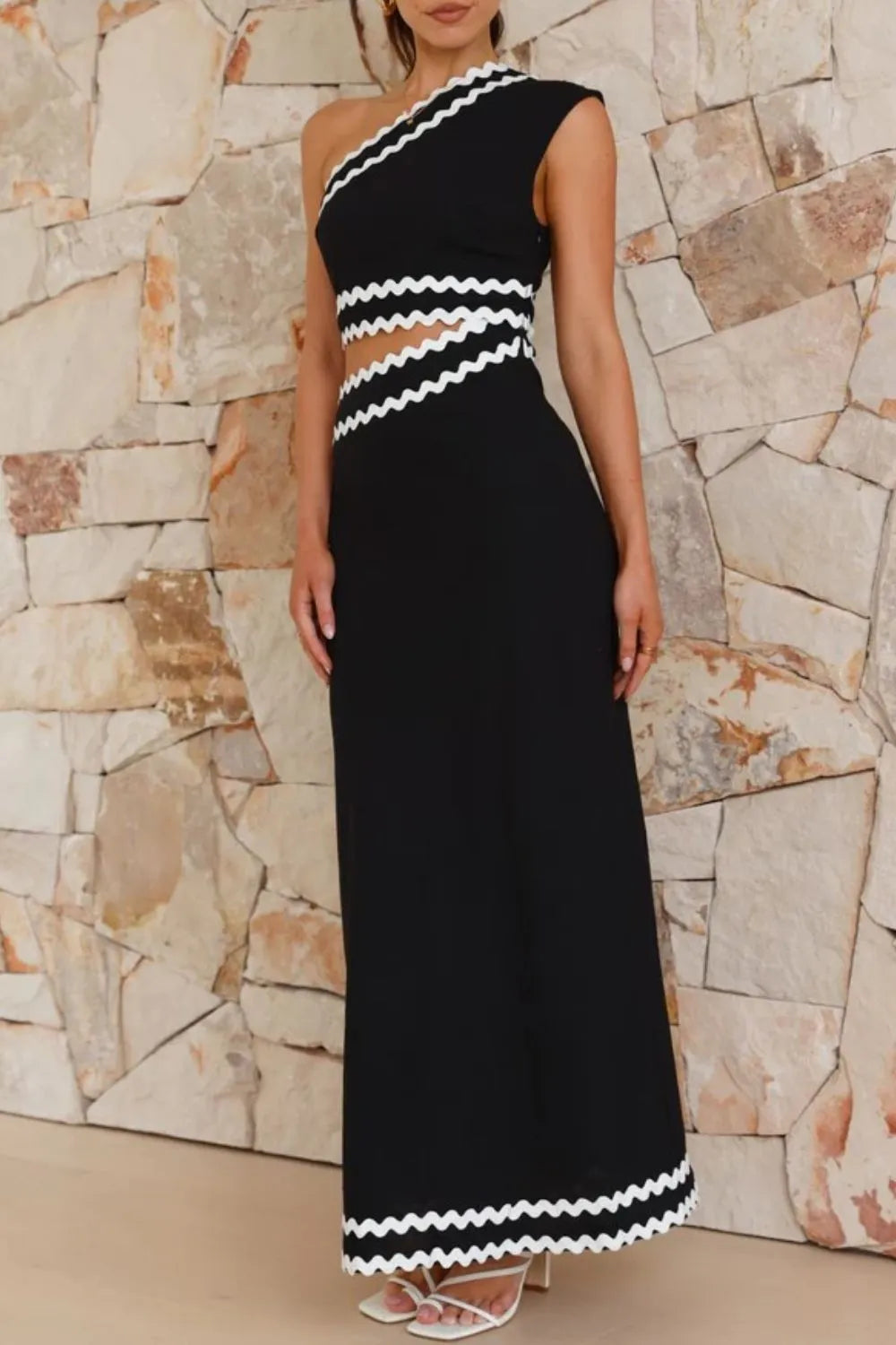 Cutout Contrast Trim Single Shoulder Dress