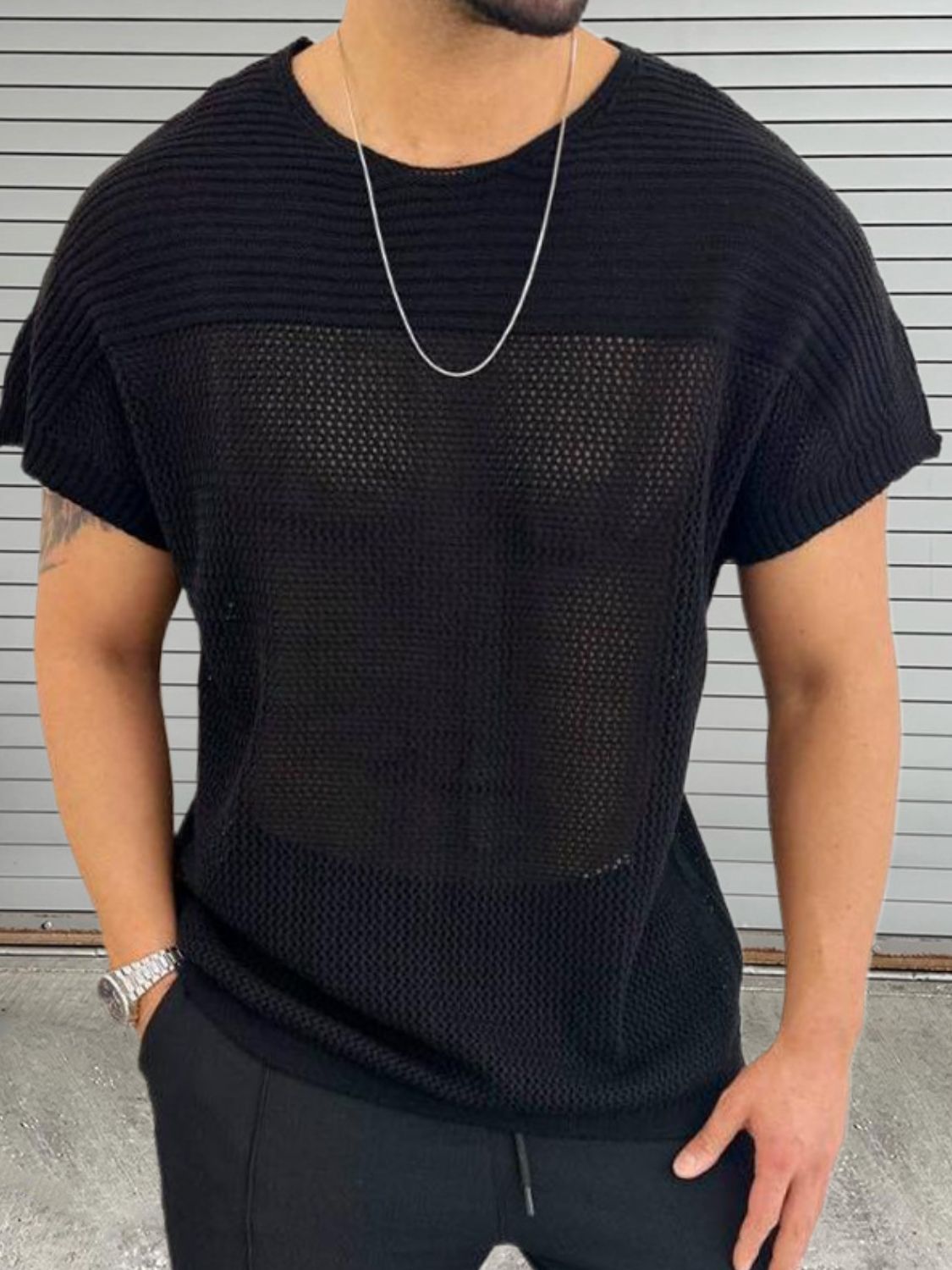 Stylish Men's Eyelet Round Neck Short Sleeve T-Shirt