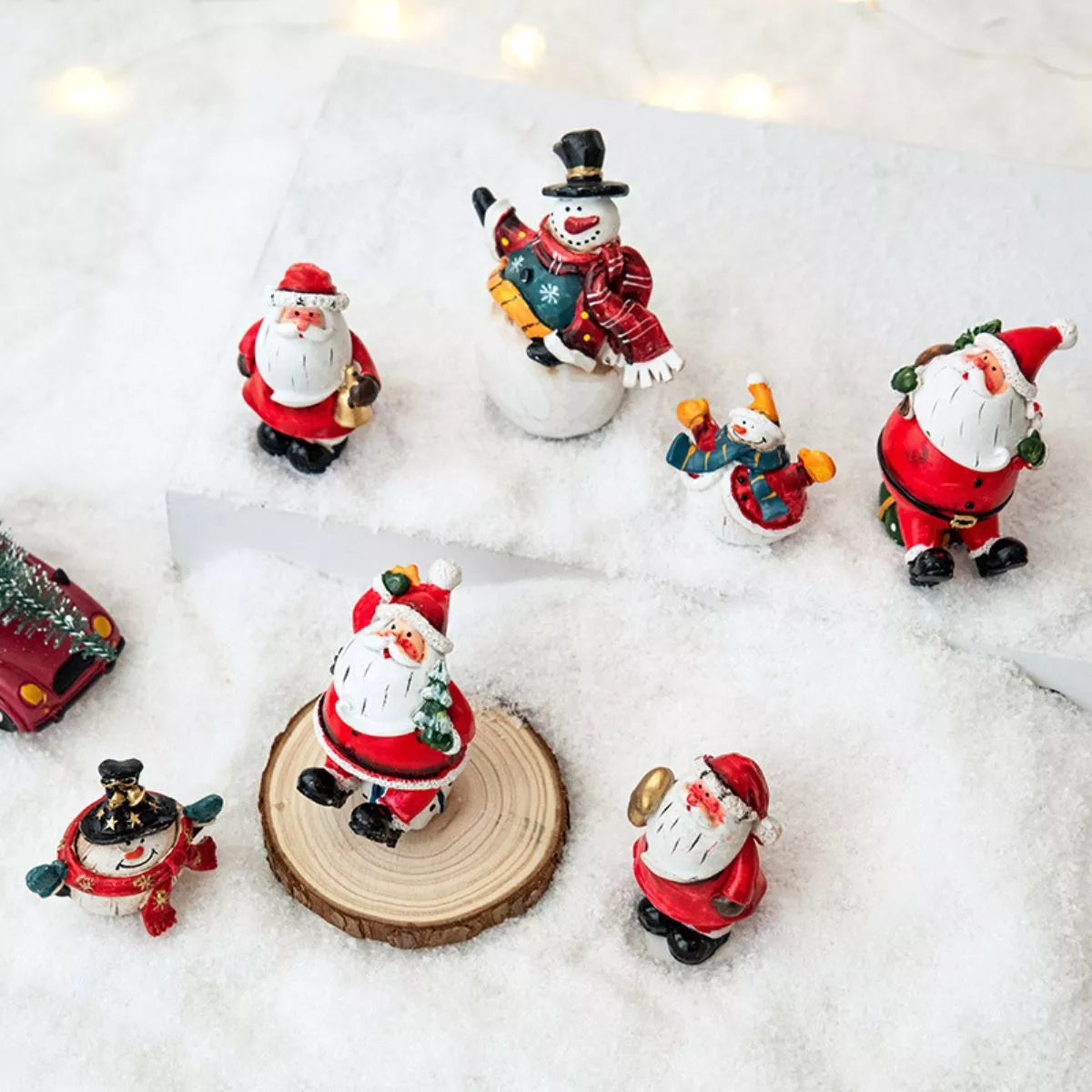 Christmas Santa Claus Miniature Figurine Ornament