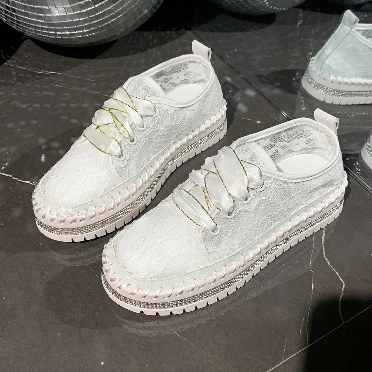 Round Toe Platform Loafers