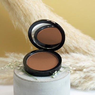 Radiant Bronzer - Caramel for a Year-Round Glow