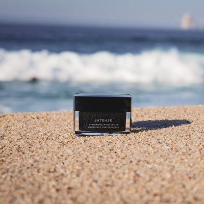 Hydrating Hyaluronic Moisturizer for Youthful Radiance