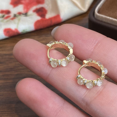 High Sense Delicate Small Opal Ear Clip Female