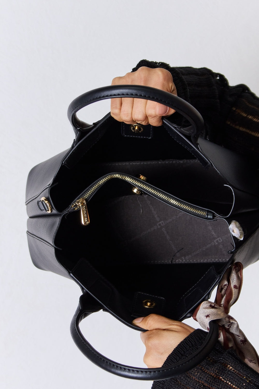 David Jones PU Leather Handbag for Stylish Everyday Use
