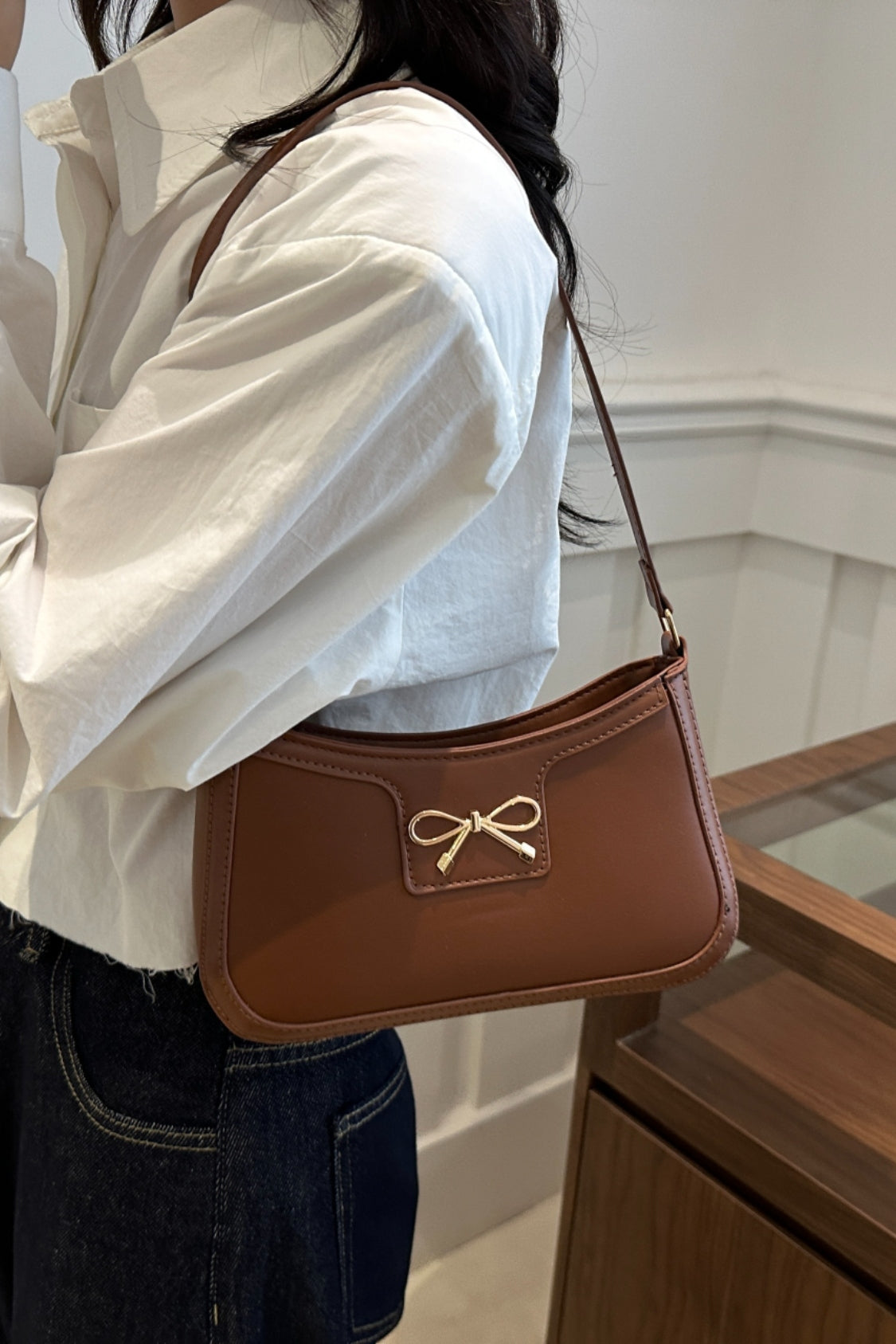 Trendy Bow Trim PU Leather Shoulder Bag in Rich Brown