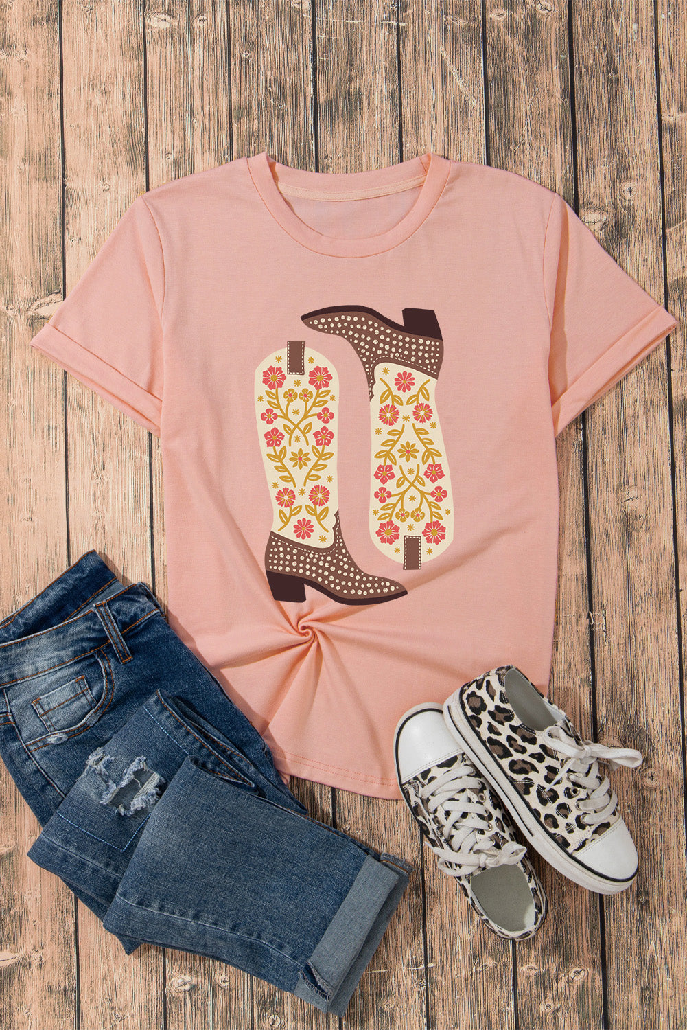 Trendy Boot Graphic Round Neck T-Shirt for Casual Comfort