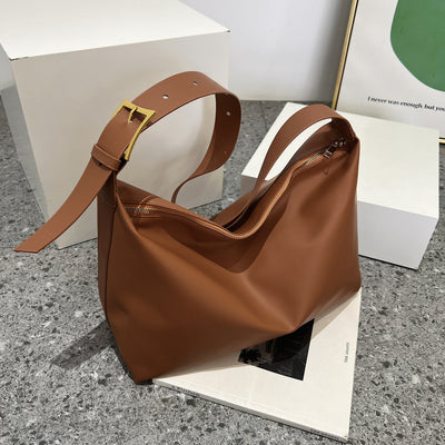 Chic Adjustable Strap PU Leather Handbag for Every Occasion