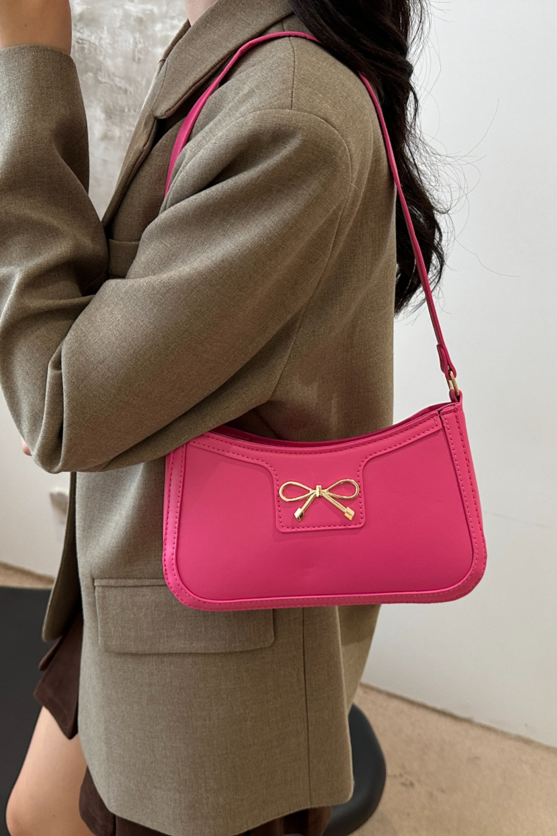 Trendy Bow Trim PU Leather Shoulder Bag in Rich Brown