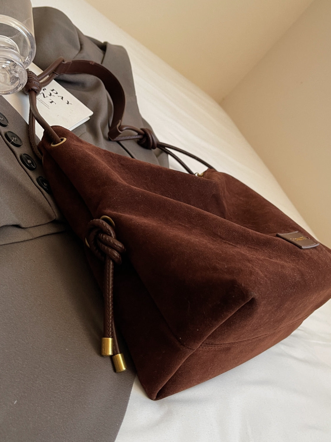 Stylish Suede Large Shoulder Bag for Every Occasion