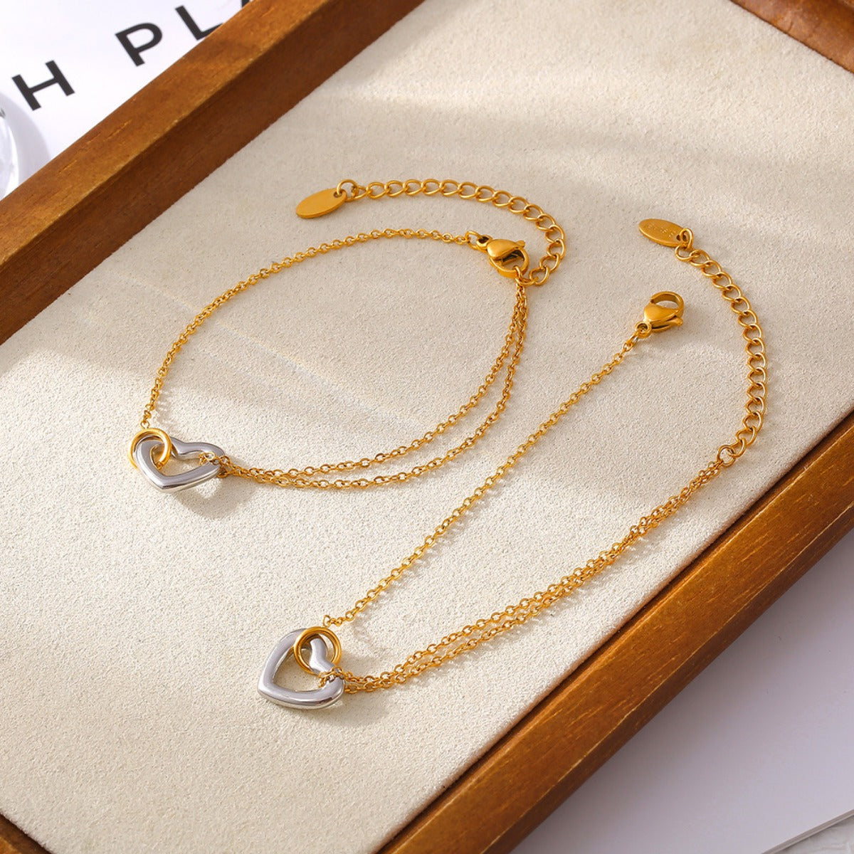 Chic 18K Gold-Plated Heart Bracelet - Perfect Gift for Her