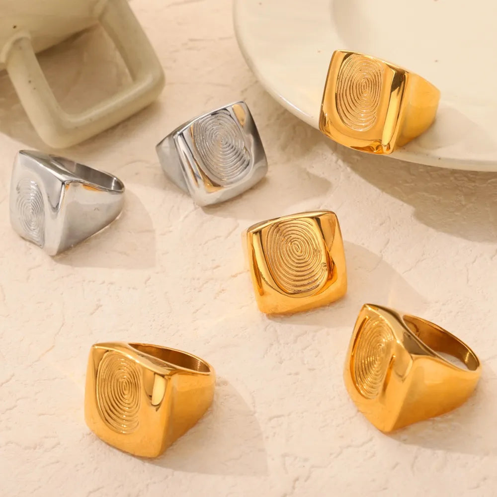 Époque™ Titanium Steel Fingerprint Signet Ring – Gold & Silver