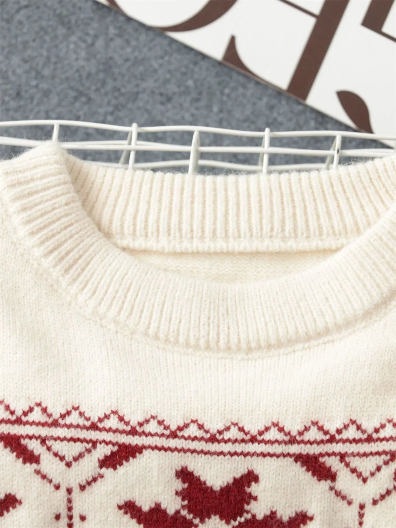 Christmas Snowflake Round Neck Sweater