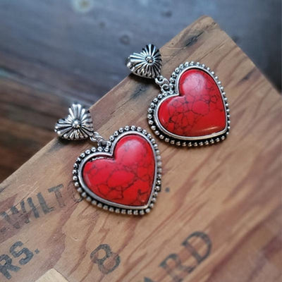 Trendy Turquoise Heart Dangle Earrings with Vintage Charm