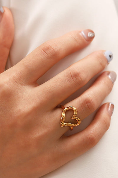 Elegant 18K Gold Plated Heart Ring - Stylish & Gift-Ready