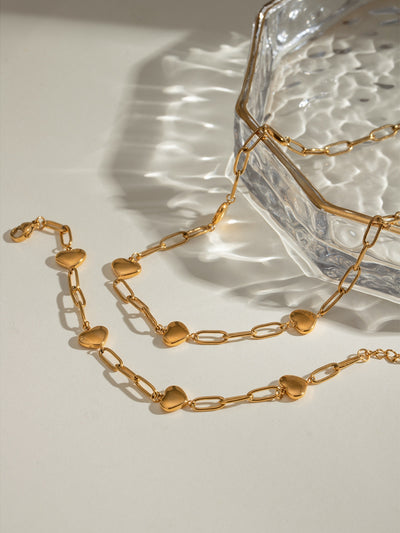 Chic 18K Gold-Plated Heart Bracelet with Adjustable Fit