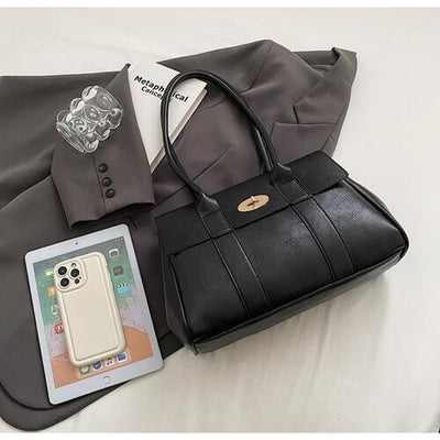 Chic PU Leather Shoulder Bag for Modern Women