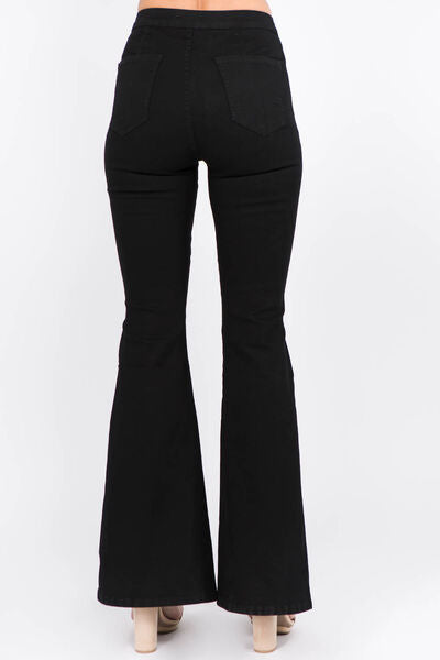 Modern Flare Jeans with Stylish Side Slits in Versatile Black