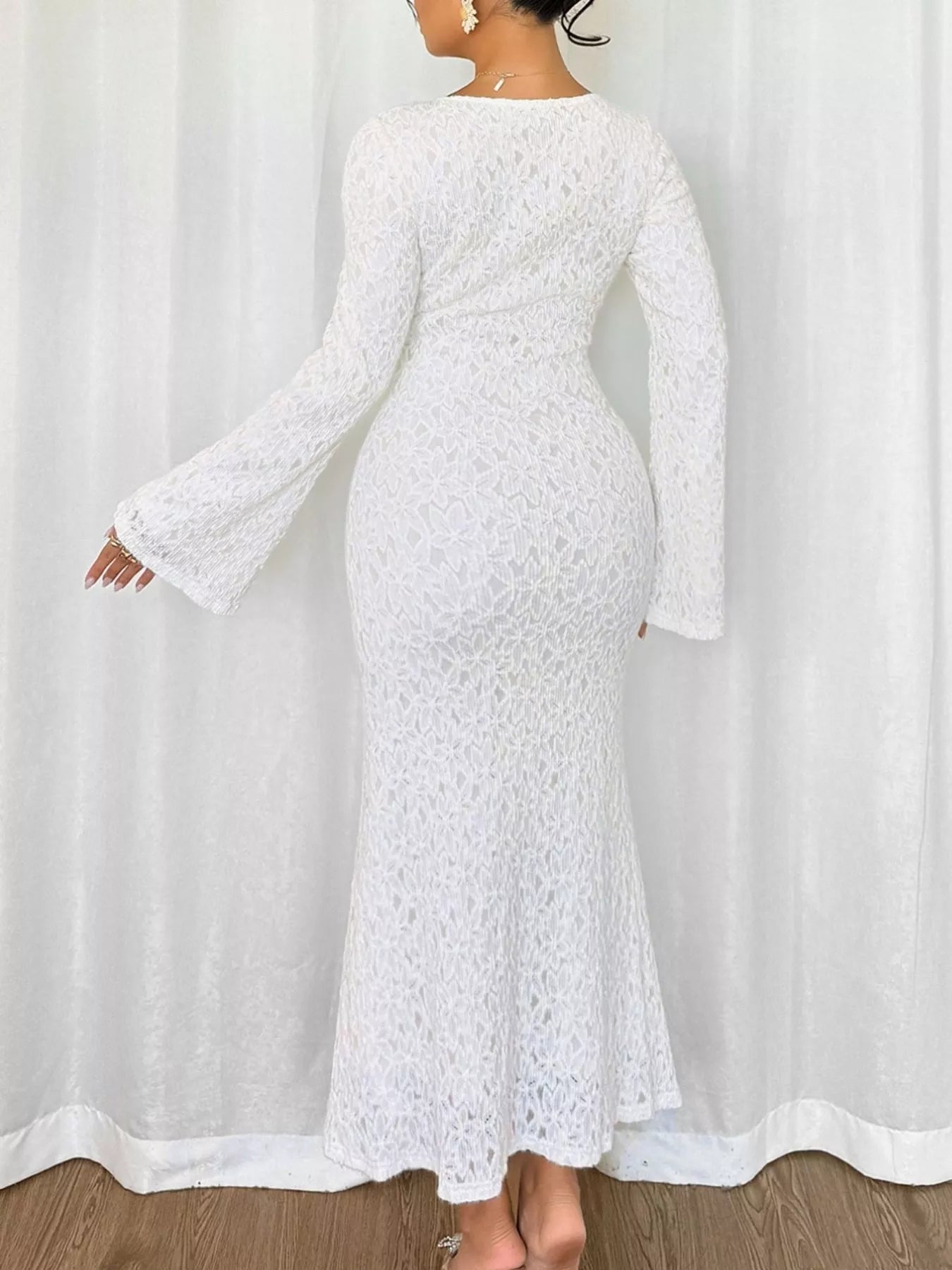 Lace Round Neck Flare Sleeve Dress